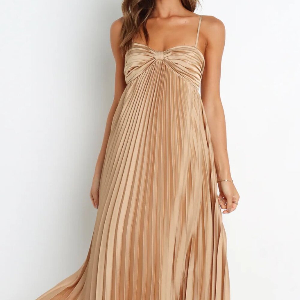 Petal and Pup NWT 12 Vikki Satin Gold Dress